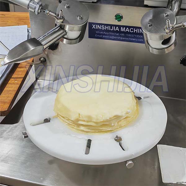 Automatic Layer Crepe Cake Spreading Machine - 图片 2